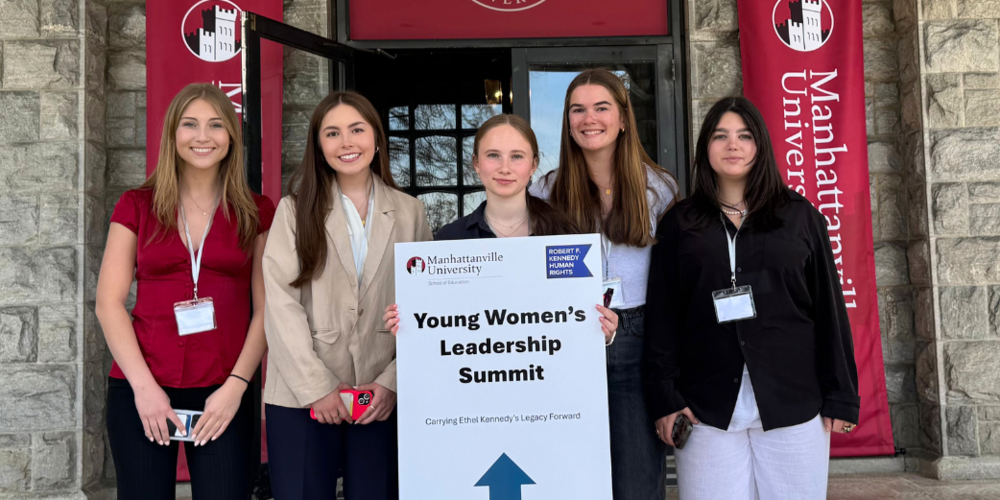 KLSD News: Five John Jay students attend Young Women’s Leadership Summit